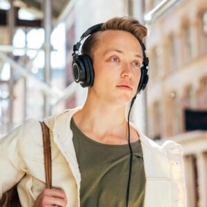 Audio-Technica ATH-M50x Professional Studio Monitor Headphones Black